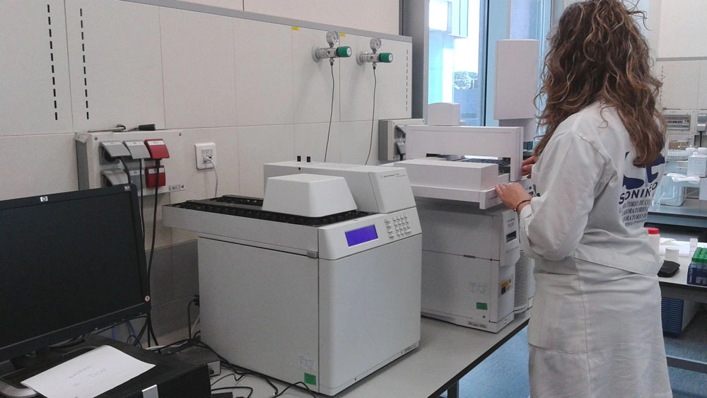 Laboratorio de aguas de Soningeo